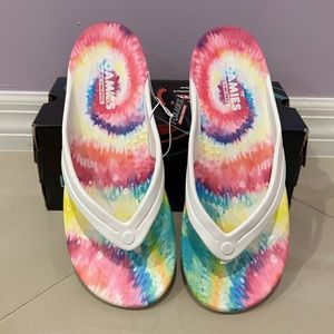 NIB Skechers Bay Breeze Spontaneous Flip Flops